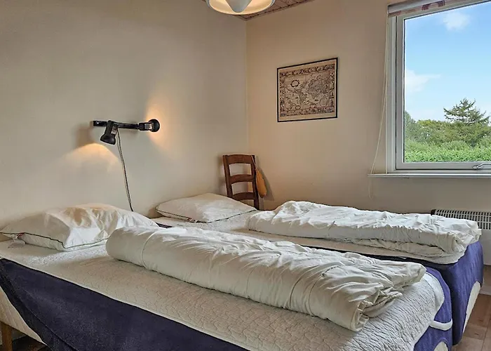 2 Bedroom Awesome In Hejls